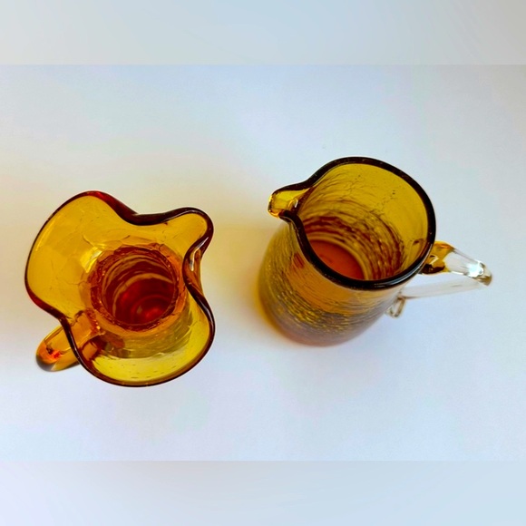 Miniature PAIR of Blown Glass Pitchers Golden Amber Crackle Glass Creamers 4” - Picture 5 of 8